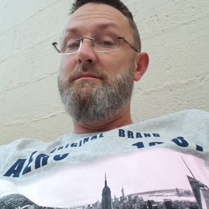 Meet your Posher, Avery